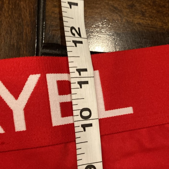 NWT Small AYBL Red Training Shorts - Picture 12 of 14